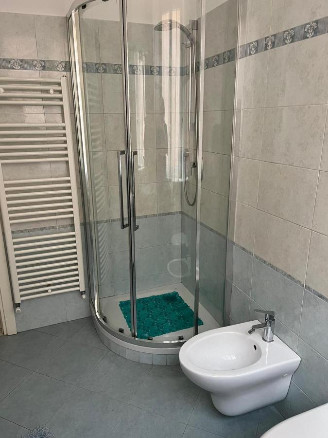 Appartamento In Centro Генуа Екстериор снимка
