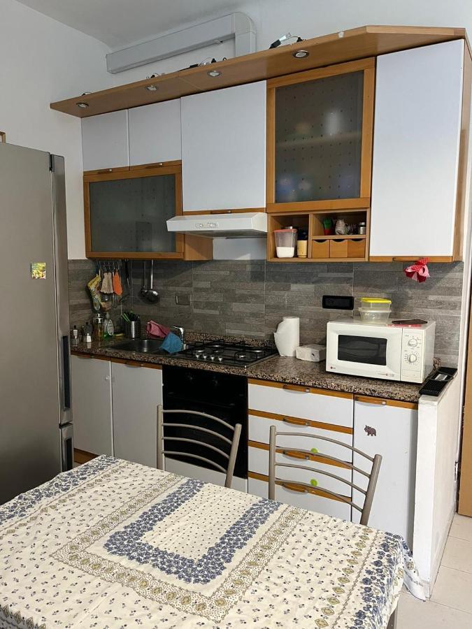 Appartamento In Centro Генуа Екстериор снимка
